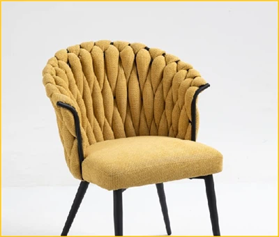 Mūsdienu krēsla dizaina viesistaba